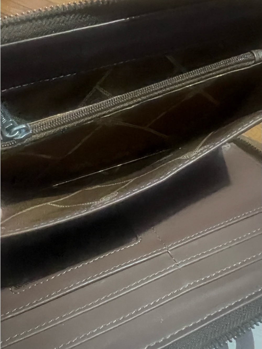 Wrangler Dark Brown Leather Zip-Around Wallet - Picture 8 of 12